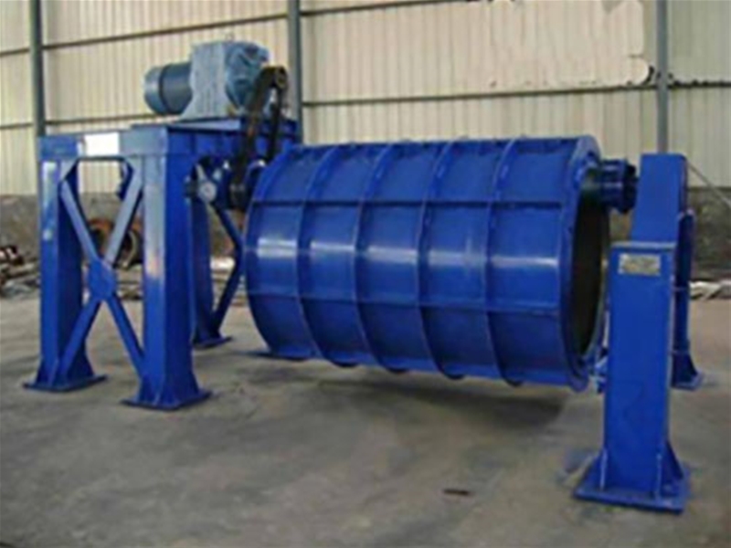 懸輥式水泥制管機